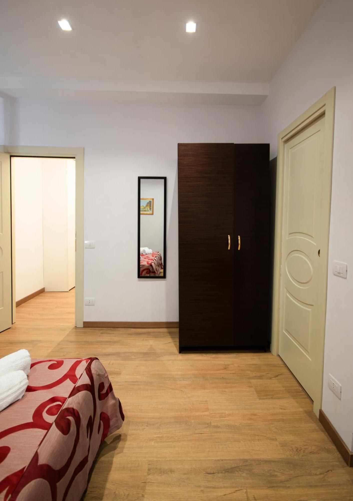 Mbs Marconi Bridge Suites Guest House Roma Exterior foto